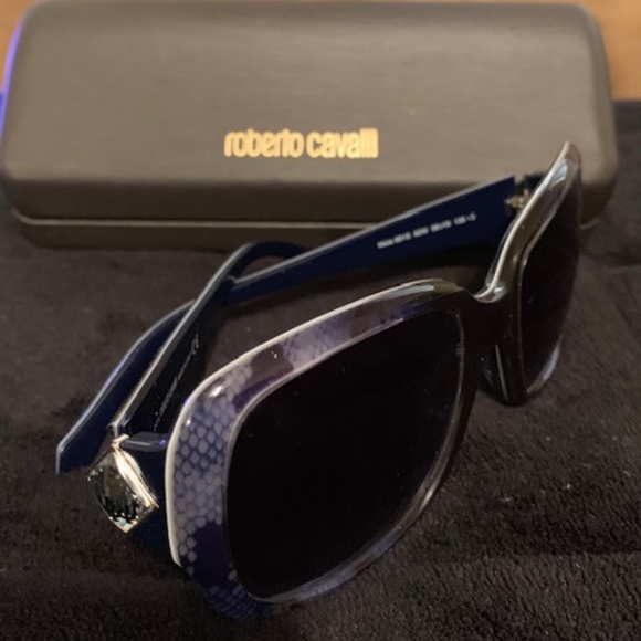 Roberto Cavalli Sunglasses - Picture 1 of 1